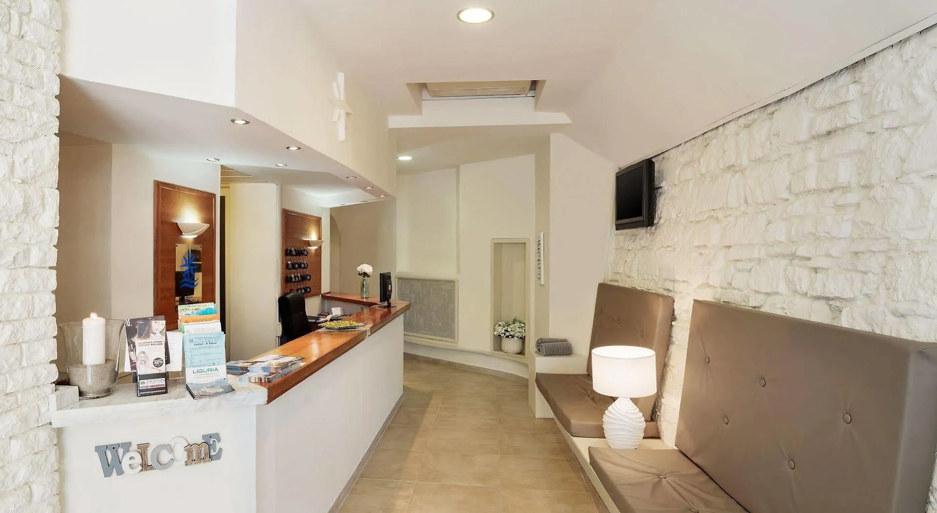 Hotel Rosa Dei Venti Lerici 3*,